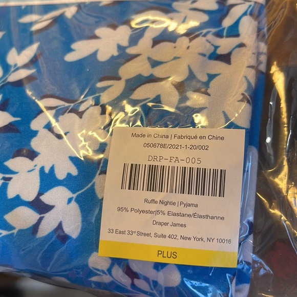 DRAPER JAMES Ruffle Nightie Gown Size Plus 16-22 - Picture 8 of 11